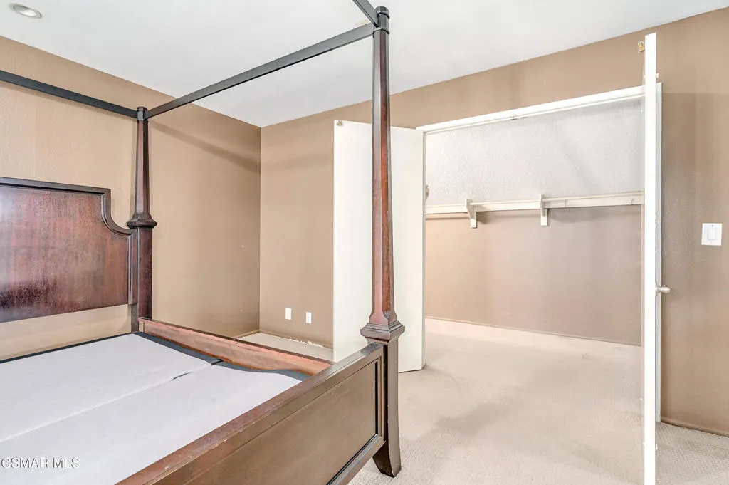 Newbury Park, California 91320, United States, 4 Bedrooms Bedrooms, ,3 BathroomsBathrooms,Residential,Active,215777