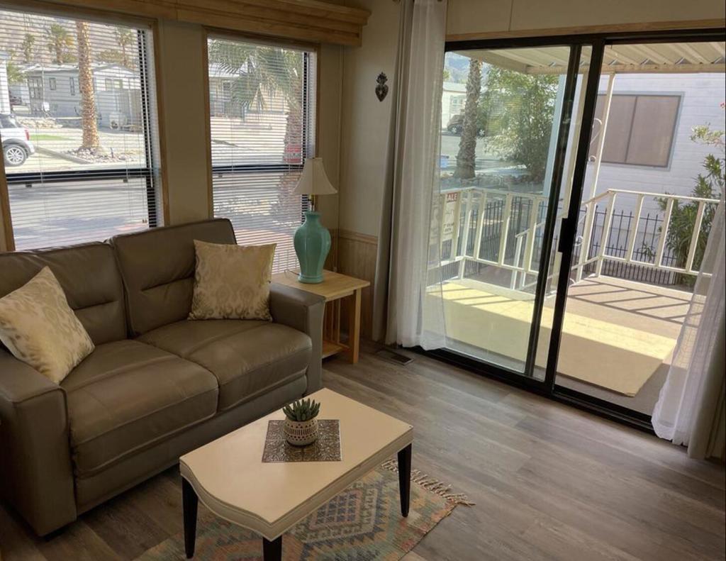 Not Applicable-1 - Manufactured In Park