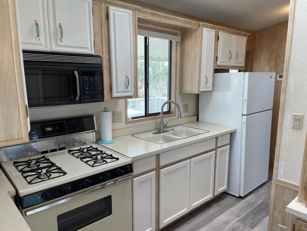 Not Applicable-1 - Manufactured In Park