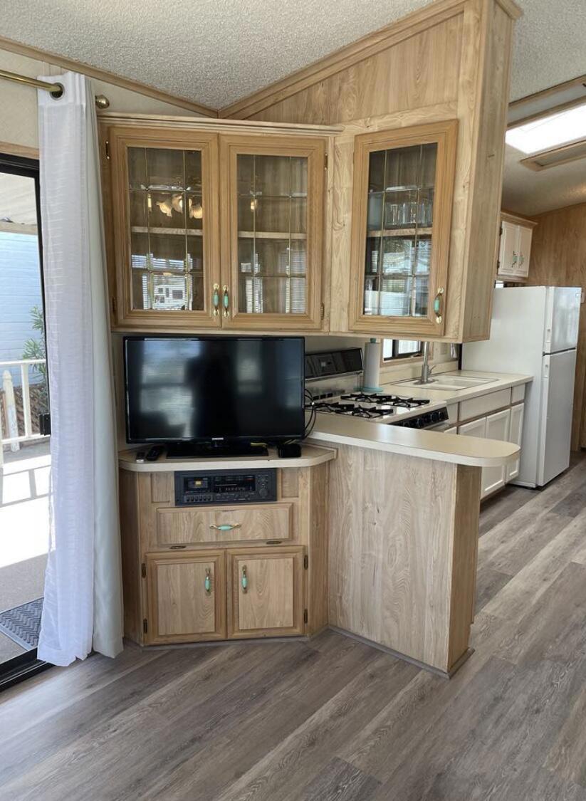 Not Applicable-1 - Manufactured In Park