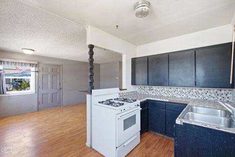 Tiny photo for 2385 Pierpont Boulevard, Ventura, CA 93001 (MLS # V1-37687)