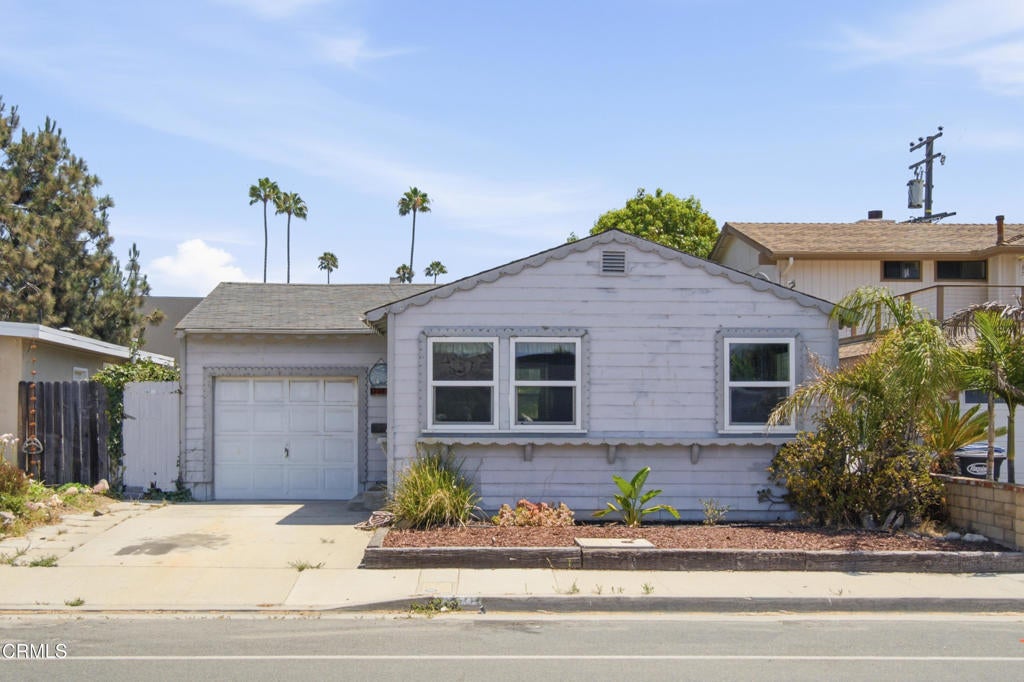 2385 Pierpont Boulevard
