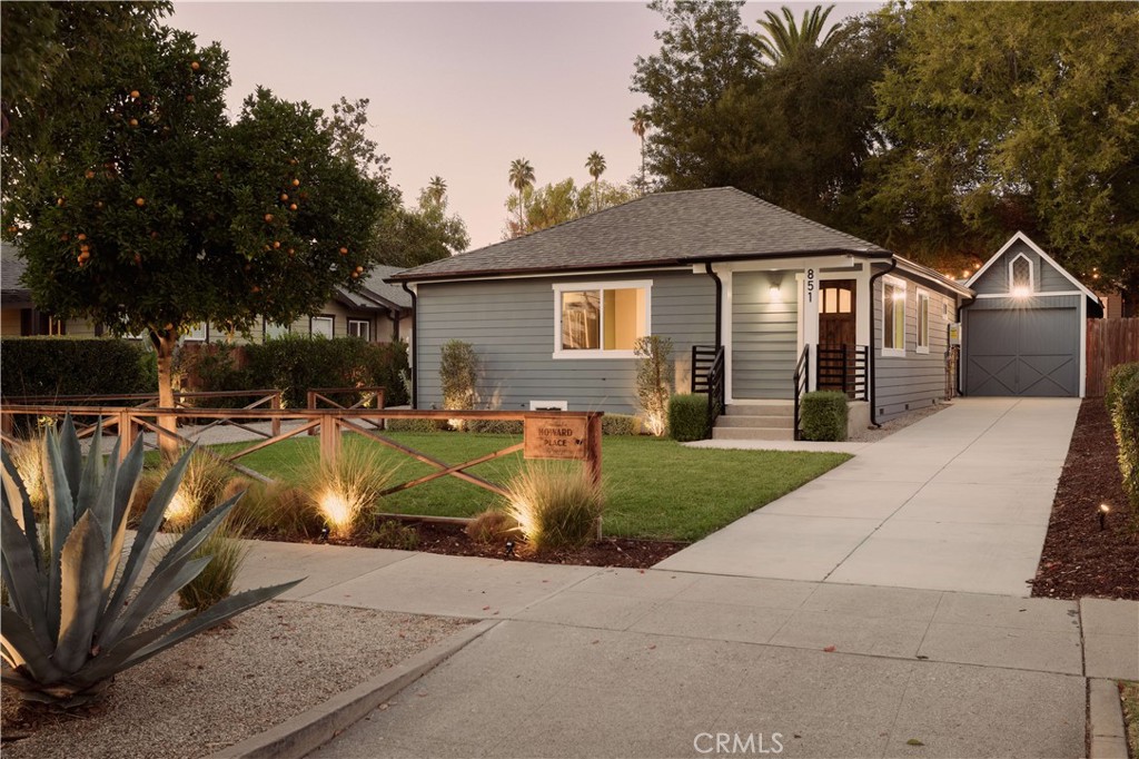 Properties 2 849 E Howard Street