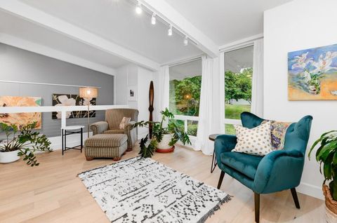 2323 Caringa Way 16 Carlsbad CA 92009