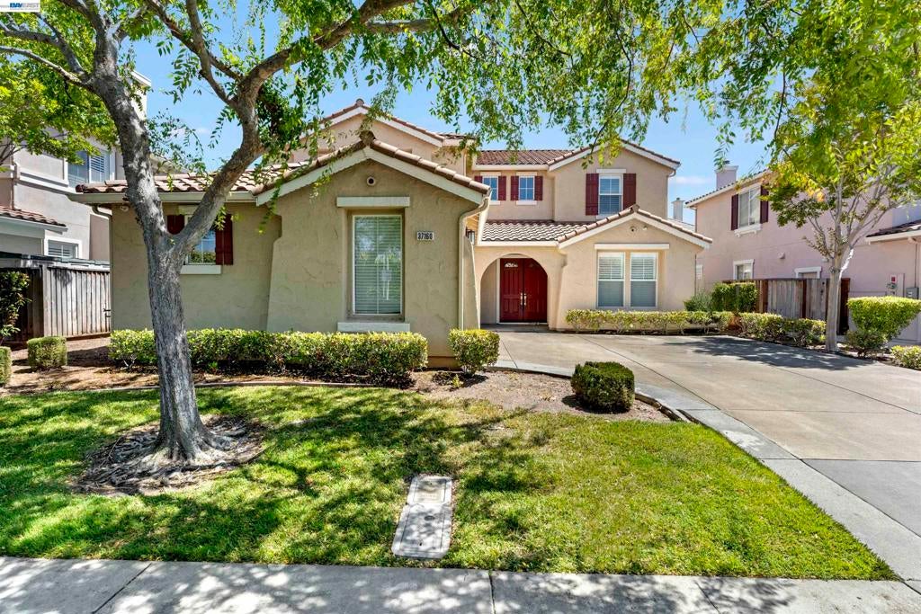 37160 Aleppo Dr