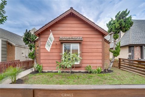 Photo of 2007 Delaware Street, Huntington Beach, CA 92648 (MLS # OC26000058)