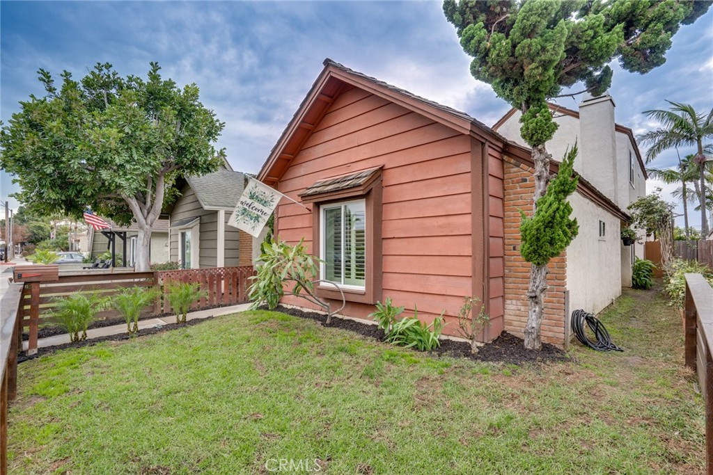 2007 Delaware Street