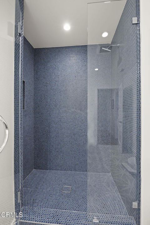 Tiny photo for 3541 Ocean Drive, Oxnard, CA 93035 (MLS # V1-37335)