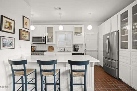 Tiny photo for 3541 Ocean Drive, Oxnard, CA 93035 (MLS # V1-37335)