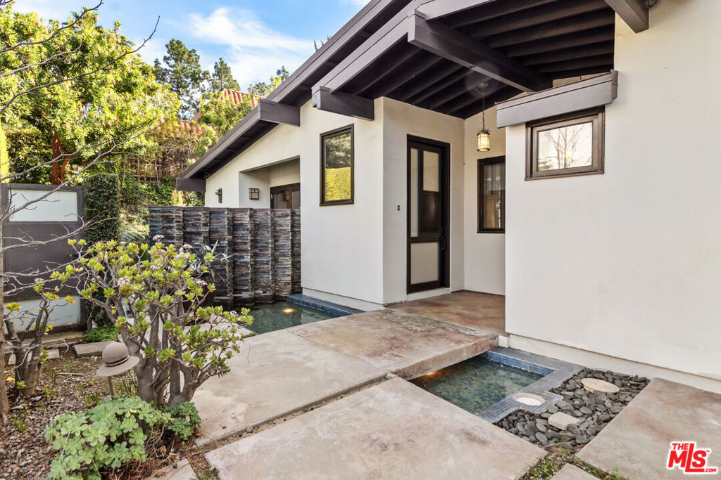 2473 La Condesa Drive