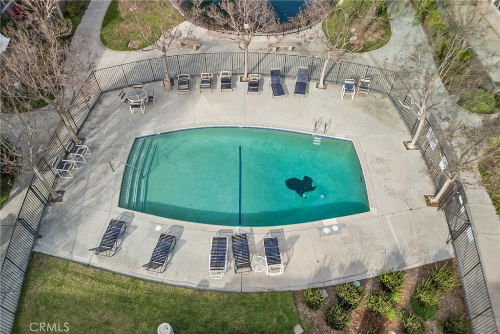 Lakeshore (LSHR) - Residential