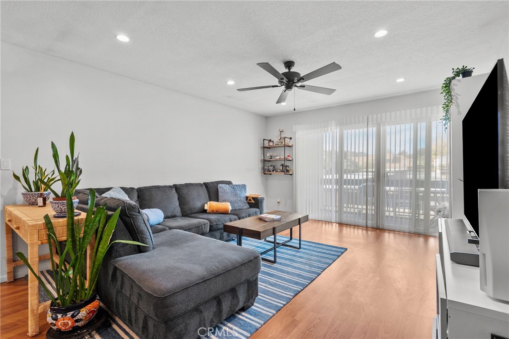 Lakeshore (LSHR) - Residential