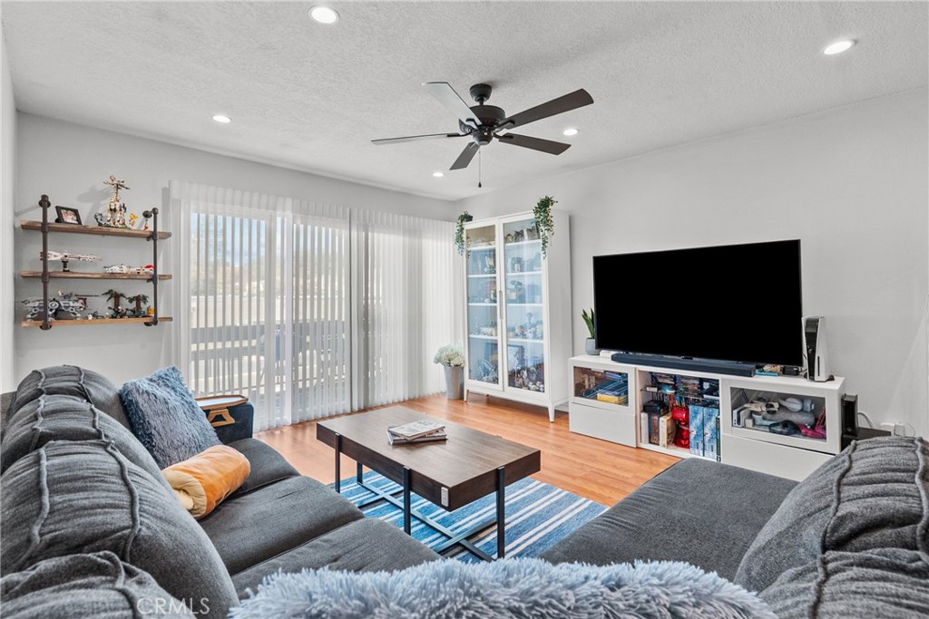 Lakeshore (LSHR) - Residential