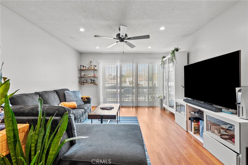 Lakeshore (LSHR) - Residential