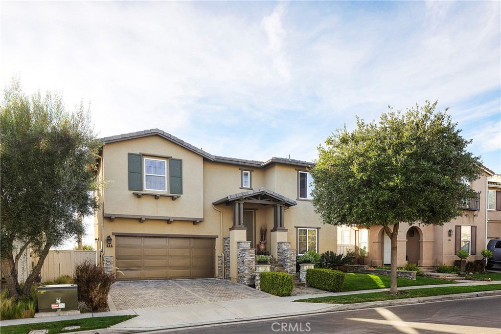 444 Camino Flora Vista