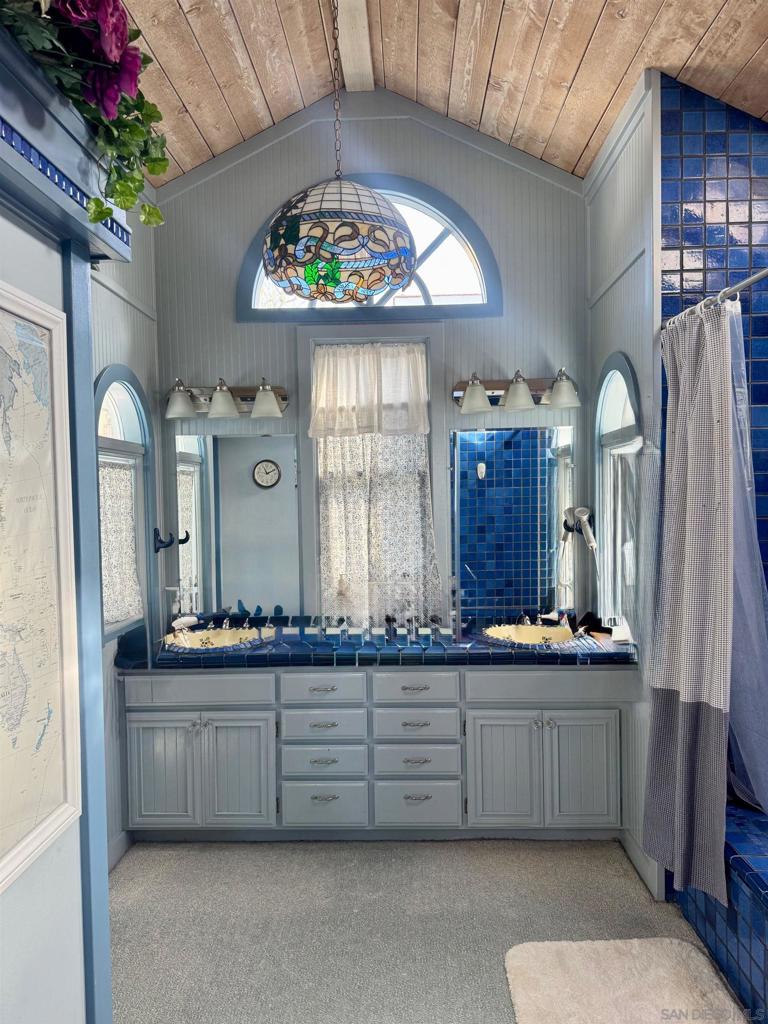 La Jolla - Residential Lease