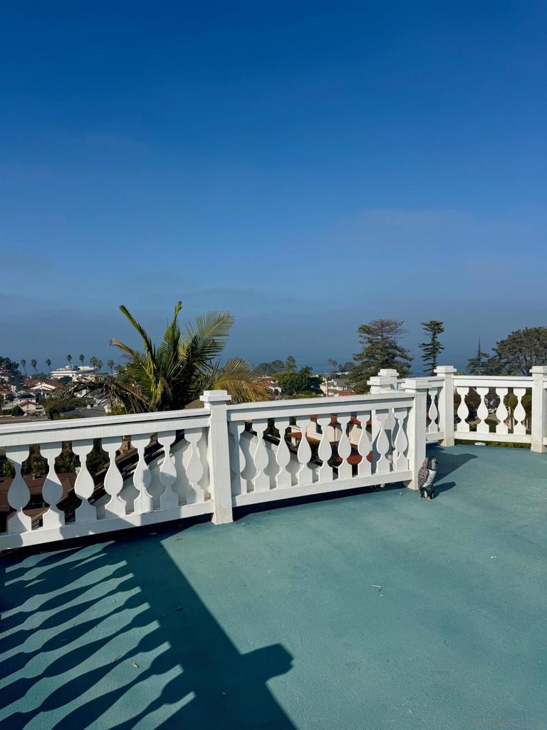 La Jolla - Residential Lease