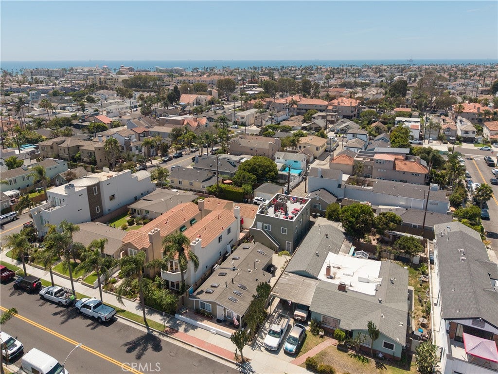 711 Huntington
