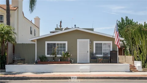 MLS: OC26189839