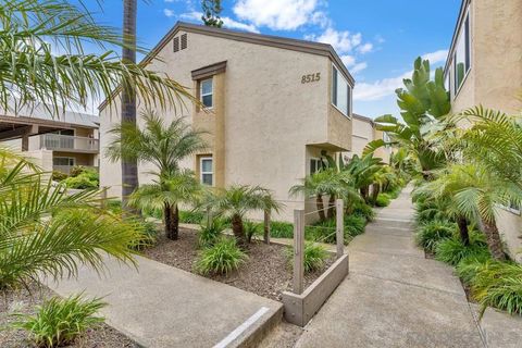 8515 Villa La Jolla Drive C La Jolla CA 92037