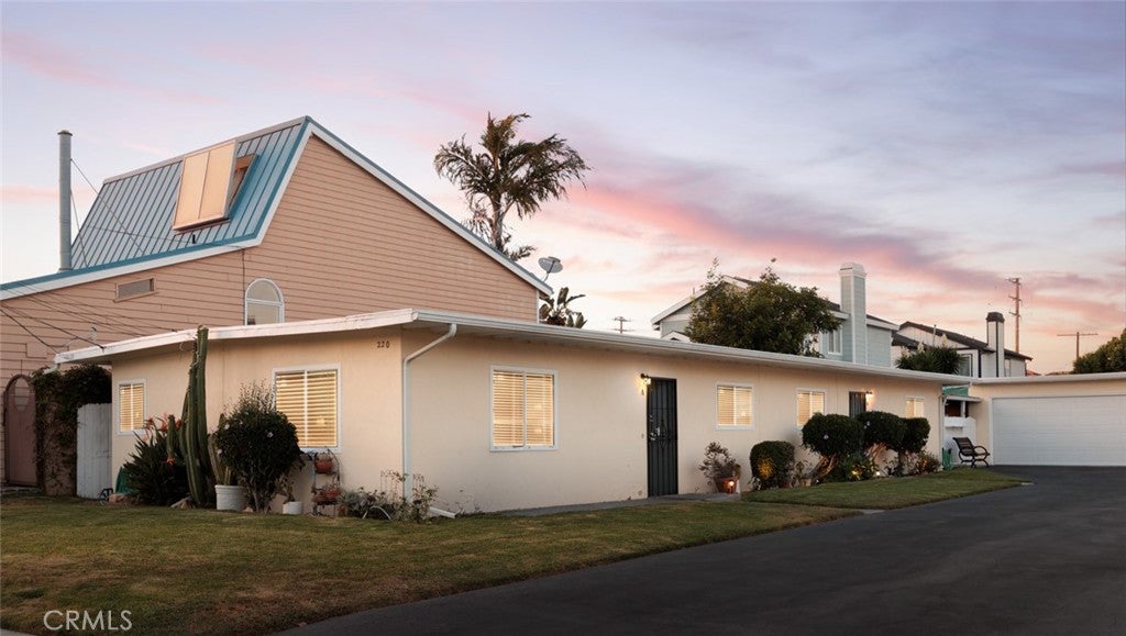 220 Knox