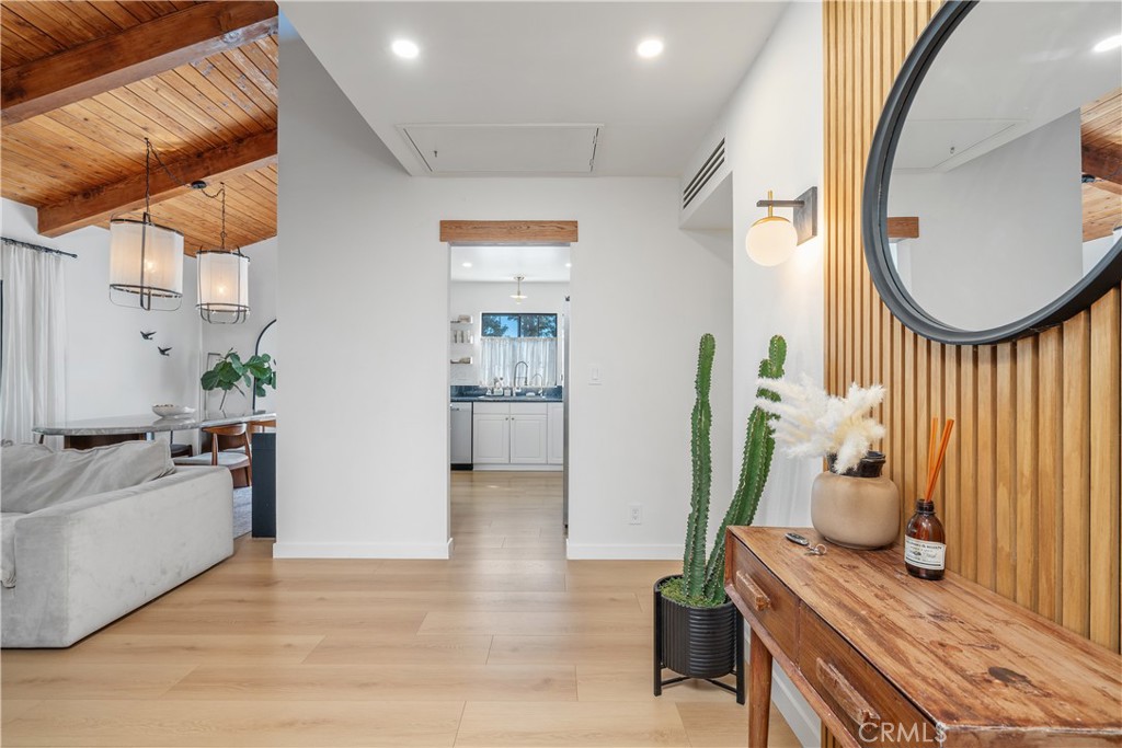 20134 Leadwell St. 218