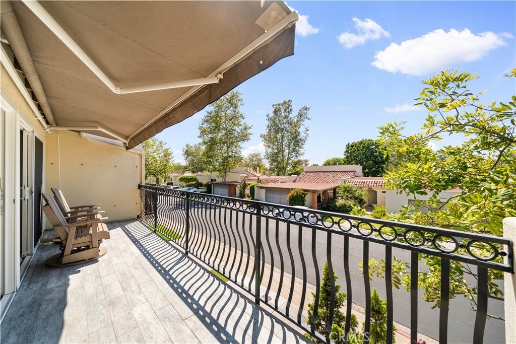 2326 Vista Hogar, Newport Beach CA 92660 - Photo 35