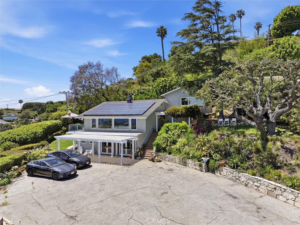 1 Diamonte Lane