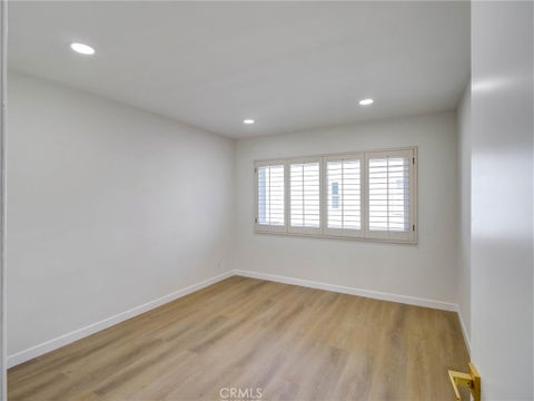 Tiny photo for 4915 Tyrone AVE #325, Sherman Oaks, CA 91423 (MLS # SR26225627)
