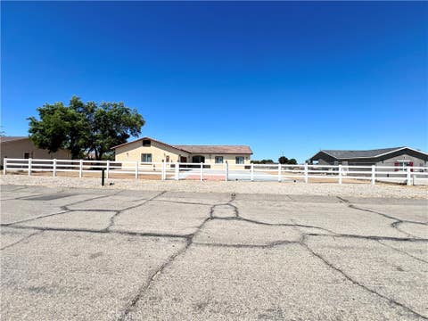 Photo of 40719 171th Street, Lake Los Angeles, CA 93535 (MLS # SR26115182)