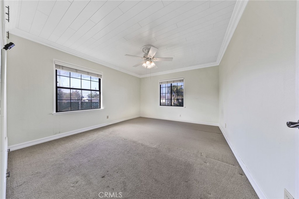 TR 715 LOT 32 - Residential