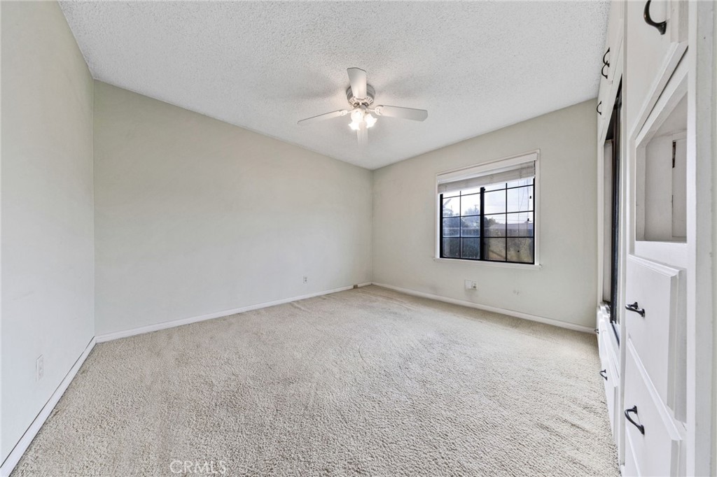 TR 715 LOT 32 - Residential