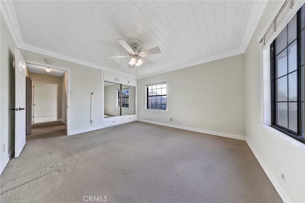 TR 715 LOT 32 - Residential