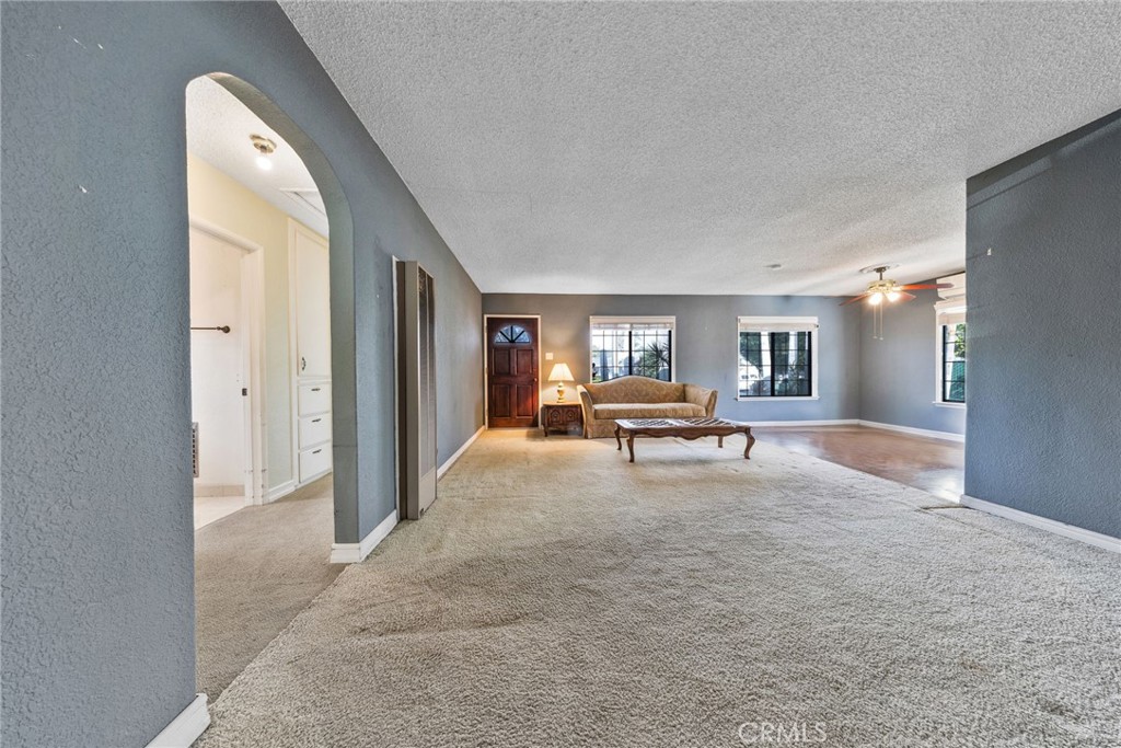 TR 715 LOT 32 - Residential