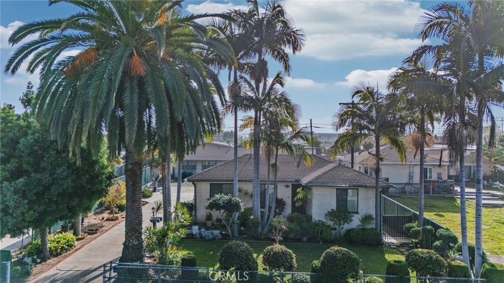 TR 715 LOT 32 - Residential