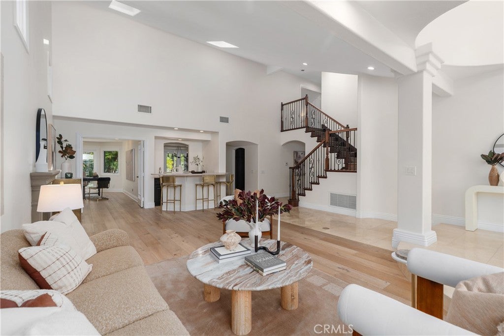 8 Eastridge