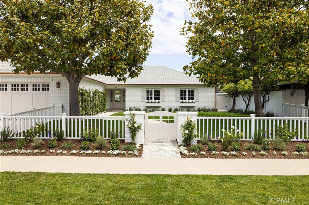 1112 Pembroke Lane, Newport Beach CA 92660 - Photo 39
