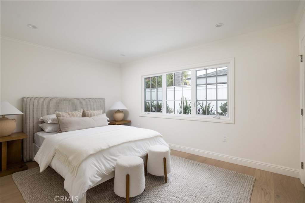 1112 Pembroke Lane, Newport Beach CA 92660 - Photo 23