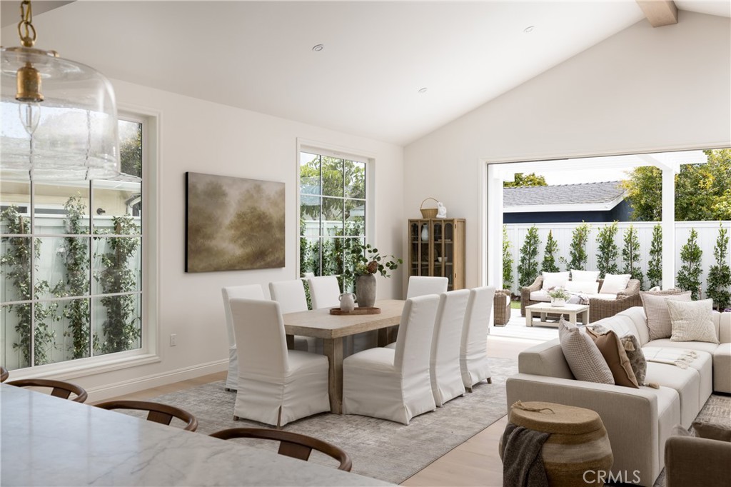 1112 Pembroke Lane, Newport Beach CA 92660 - Photo 10