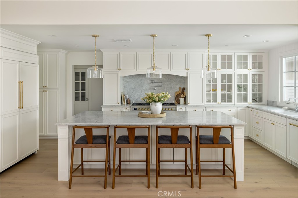 1112 Pembroke Lane