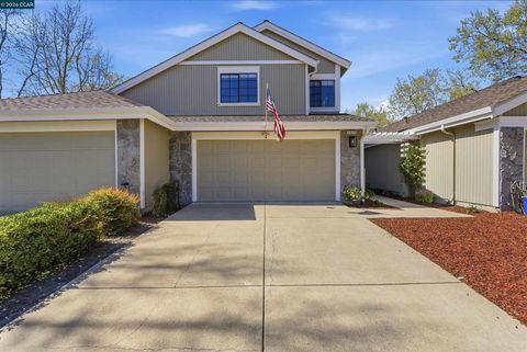 Photo of 1015 Cedar Lane Ct Ct, Danville, CA 94526 (MLS # 41127490)