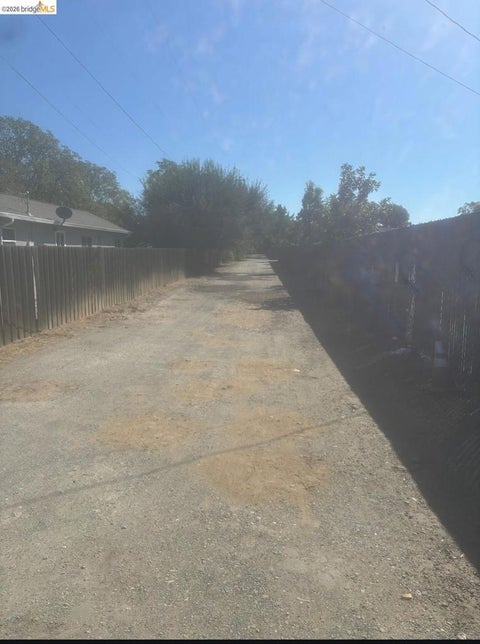 Photo of 8173 Lone Tree Way WAY, Brentwood, CA 94513 (MLS # 41149944)