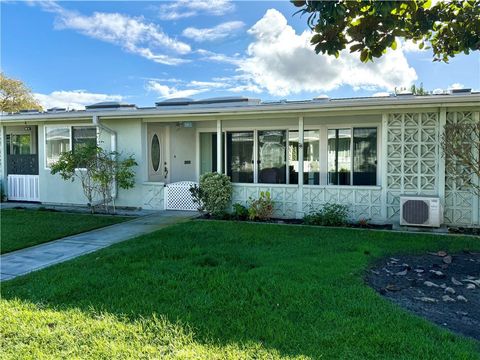 13500 Wentworth Lane 121J Seal Beach CA 90740