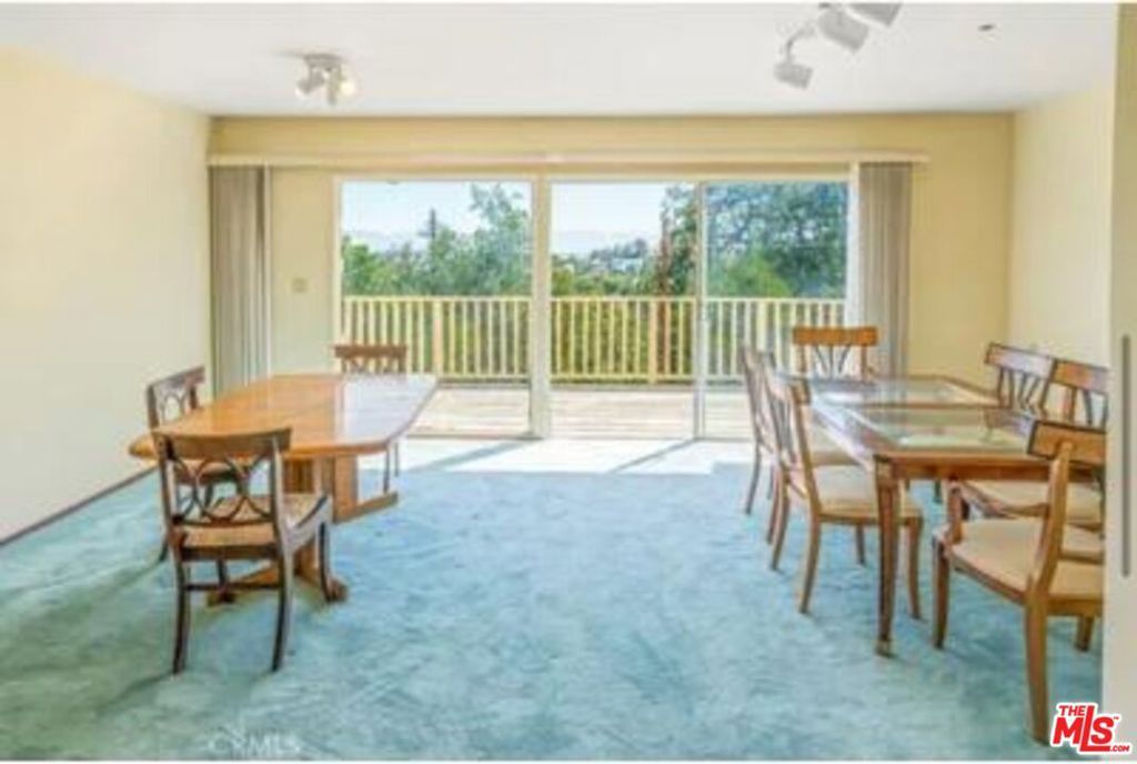 Photo of 4938 Medina Road, Woodland Hills, CA 91364 (MLS # 25533889)