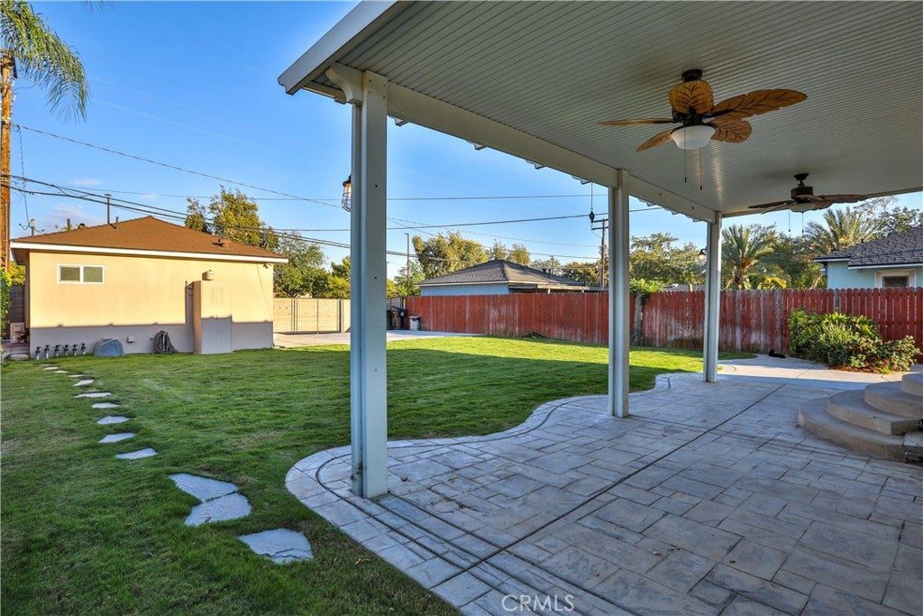664 N 8th Avenue