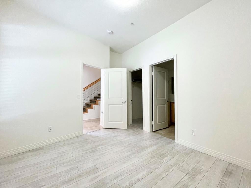 477 S Cleveland Street 102