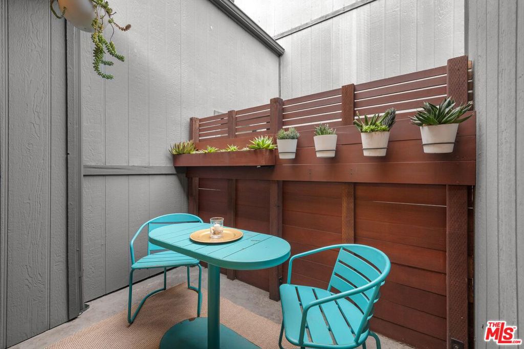 5121 Westpark Drive 105