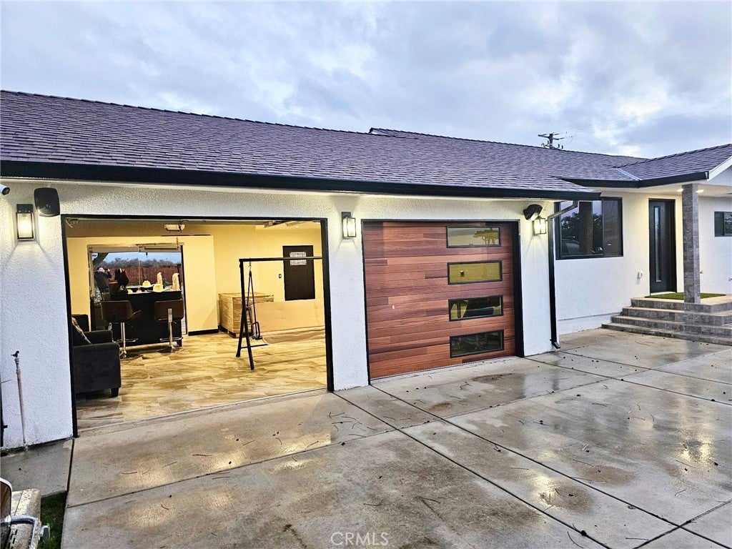 23421 Road 6