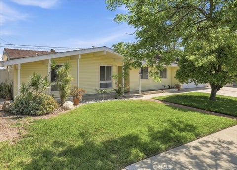 Photo of 249 Dryden St. ST, Thousand Oaks, CA 91360 (MLS # OC26158341)