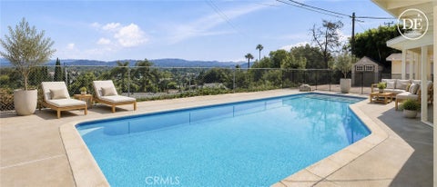 Photo of 249 Dryden St. ST, Thousand Oaks, CA 91360 (MLS # OC26158341)